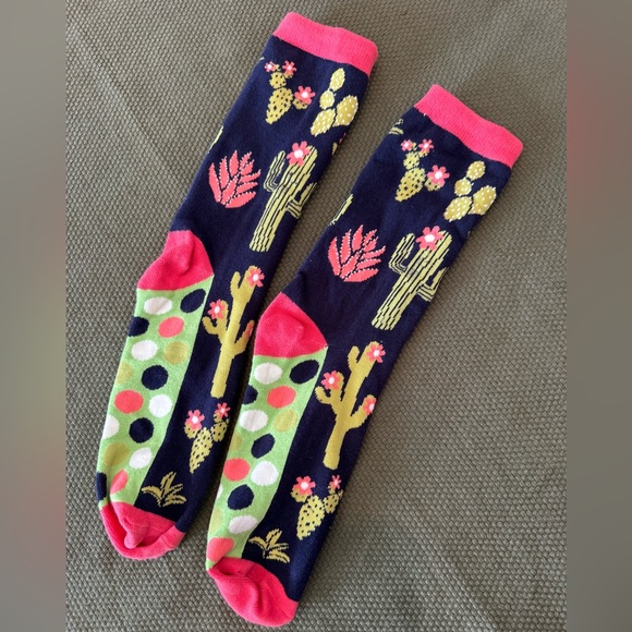 Cactus Pattern Socks - Picture 1 of 1